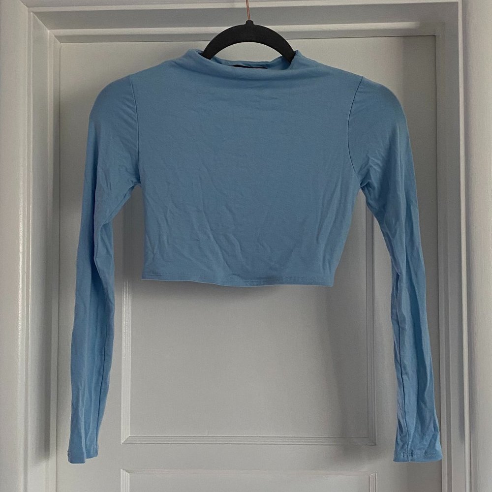 naked wardrobe long sleeve light blue crop top
